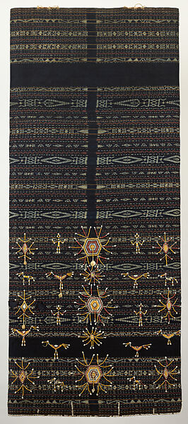Lawo butu (women’s ceremonial skirt), Ngada artist, Cotton, glass beads, chambered-nautilus shell, nassa shell, Ngada peoples
